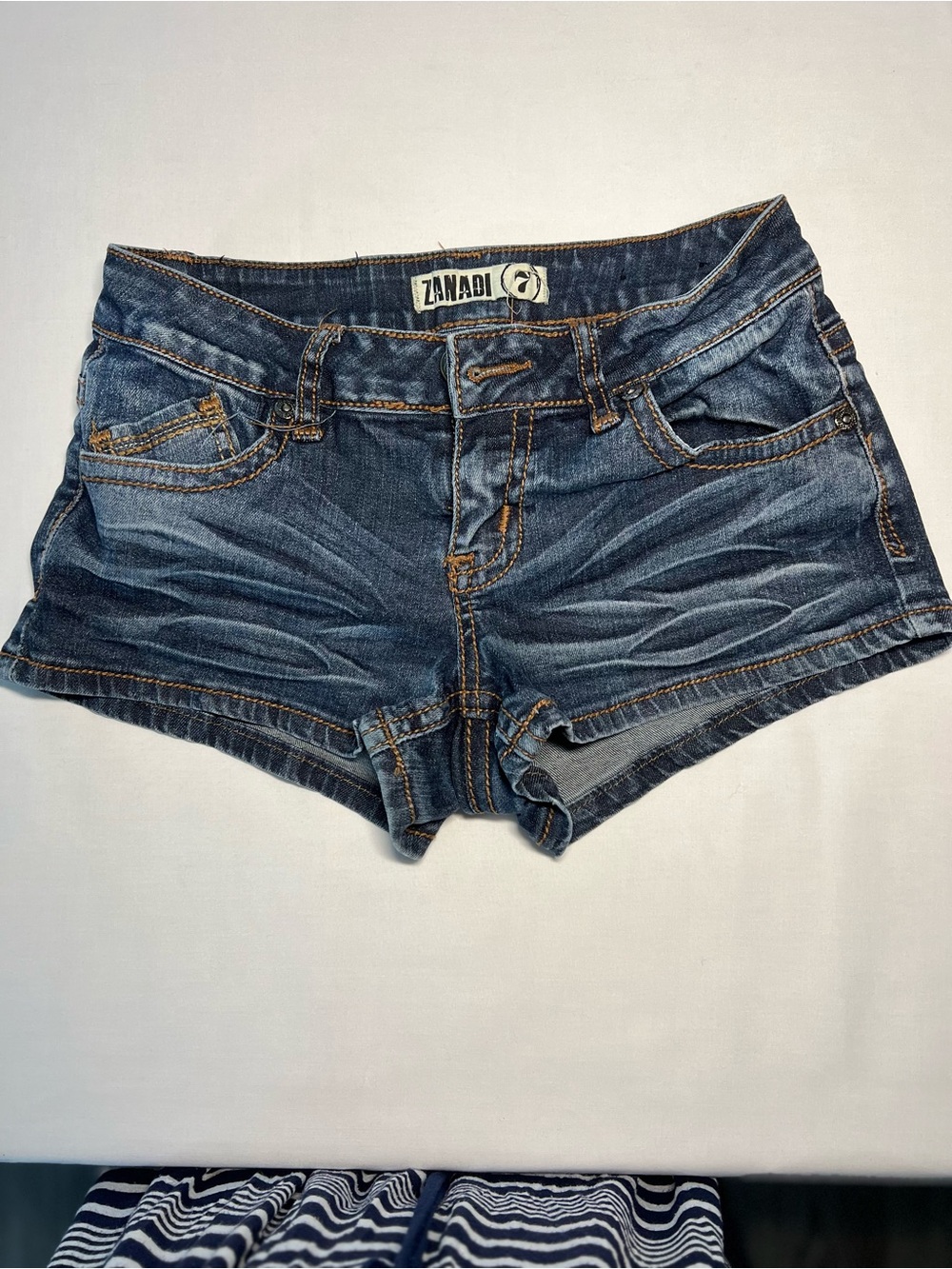 Zanadi Women's Faded Indigo Denim Shorties